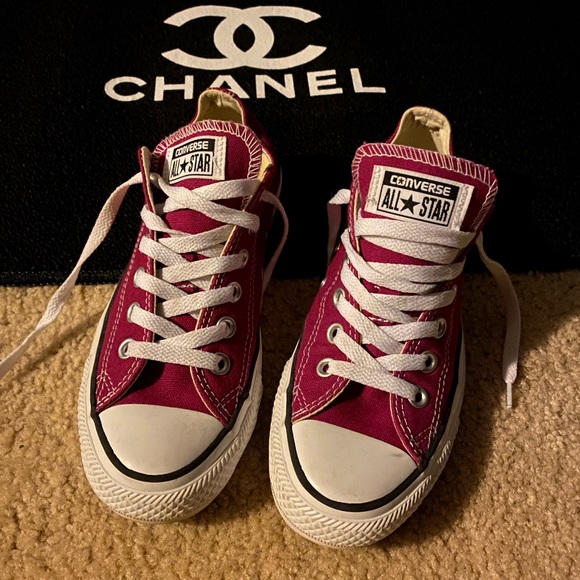 magenta chuck taylors